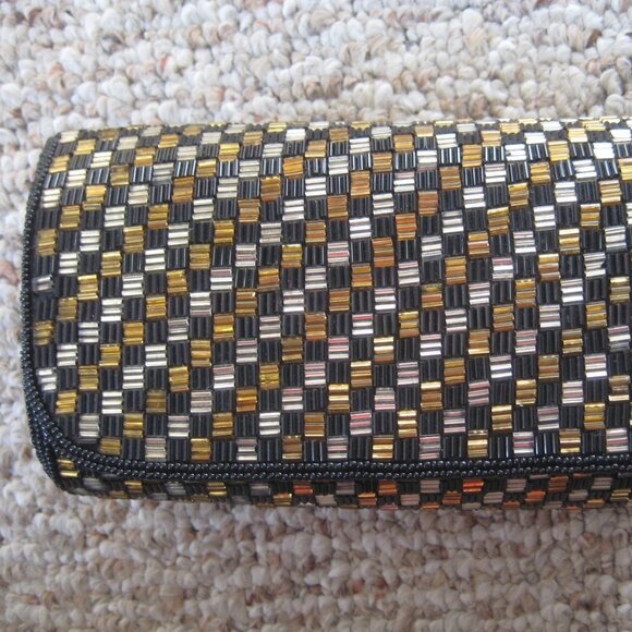 GOLD, SILVER, BLACK GLASS BEADS EVENING PURSE 7" x 4" x 2 1/2" WITH 22" STRAP - Picture 1 of 4